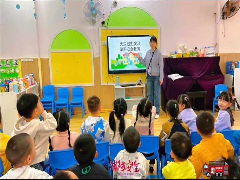 苏仙区爱莲湖畔幼儿园师生风采
